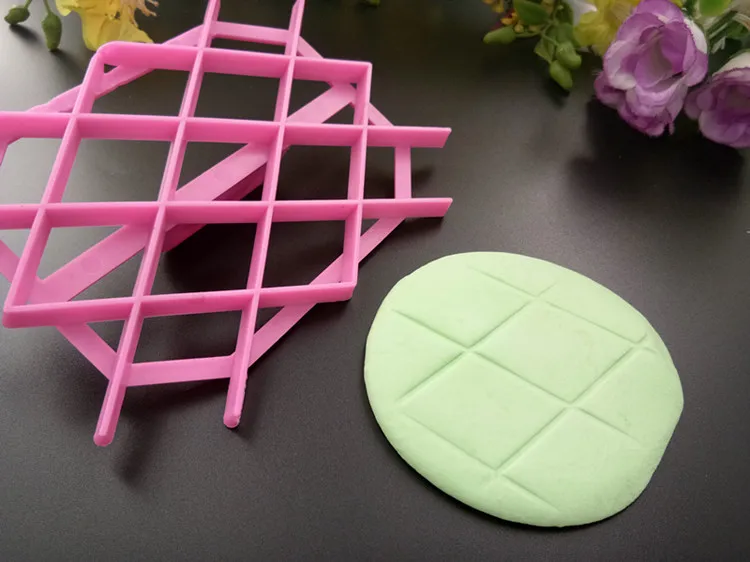 1PC Plastic Embosser Mold Biscuits Cake Cookies Cutter Printed Lace Impression Fondant Sugar Decorating Tools OK 1060 | Дом и сад