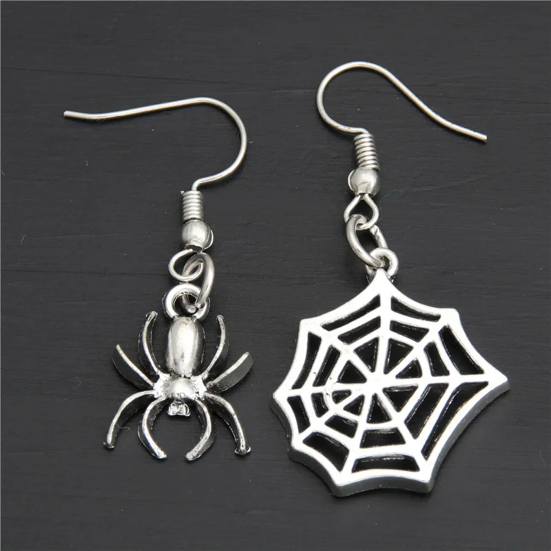 1 x Spider Tibetan Silver Clip On Charm Pendant Pumpkin Dangle Halloween