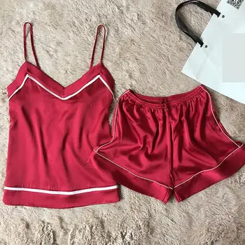 

2020 New Women Elegant Pajamas Set V-Neck Sexy 2PCS Sleepwear Satin Cami+Shorts Sleep Suit Casual Home Wear Nightwear M-XXL