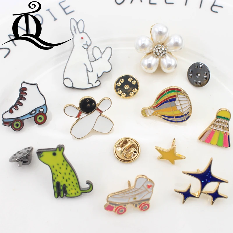 

TQ 1pcs cartoonHot air balloon stars pattern Badges Pins and Brooches for Women Men Lapel pin backpack bags badge jacket O61