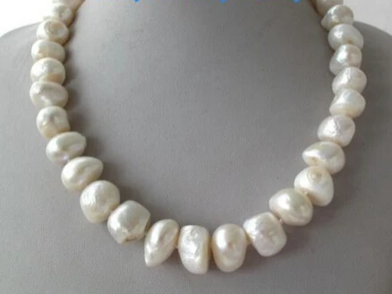 

ddh001599 Unusual White Nugget Baroque Freshwater Pearl Necklace