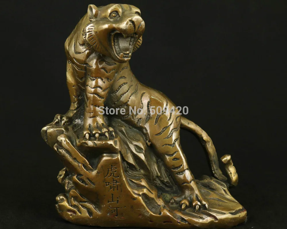 

Ferocity China Old Bronze Collectable Hand Carved Tiger Statue home Furnishing