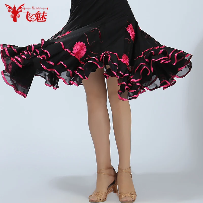 Square dancing modern dancing full-skirted Embroidered dress Square dance big swing skirts