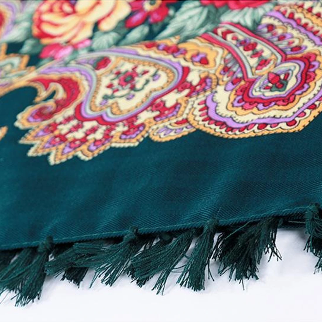  Fashion Russia Triangle Decorative Scarf Handmade Tassel Flower Design Scarves Blanket Shawl Handke