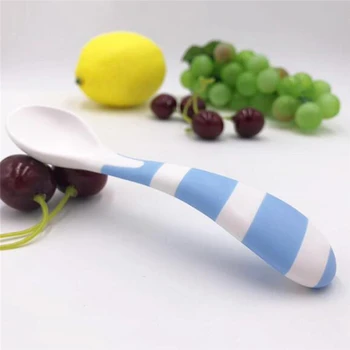 

1Pcs Newborn Baby Utensils Baby Spoons Set Feeding Dishes Tableware For Children Flatware Cutlery Colher Spoon Plastic With Box