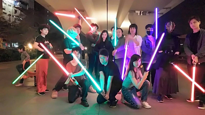 11 Colors Lightsaber Boy Gril Toy Flashing Sword RGB Sword Cosplay Interesting Star Laser Emitting Outdoor Creative Children Toy (12)