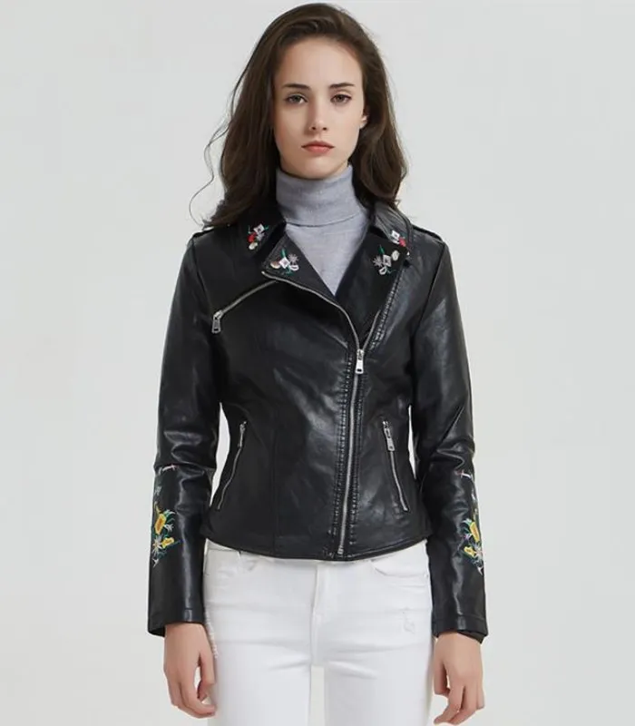 Весенне-осенние новые модные брендовые кожаные куртки Женская короткая вышивка корейская модная мотоциклетная куртка из ПУ wq1076 Прямая