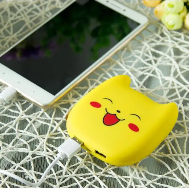 High quanlity Emoji Cartoon Cute Funny Gift PVC Portable Charger Power Bank Emoji Stuffed 12000 mAh Portable Charger Battery