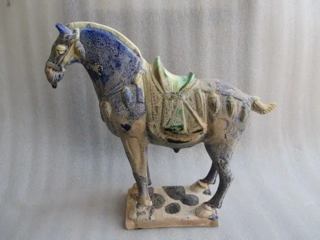 

19.8 cm * / Tang sancai ceramics collection horses in ancient China/3