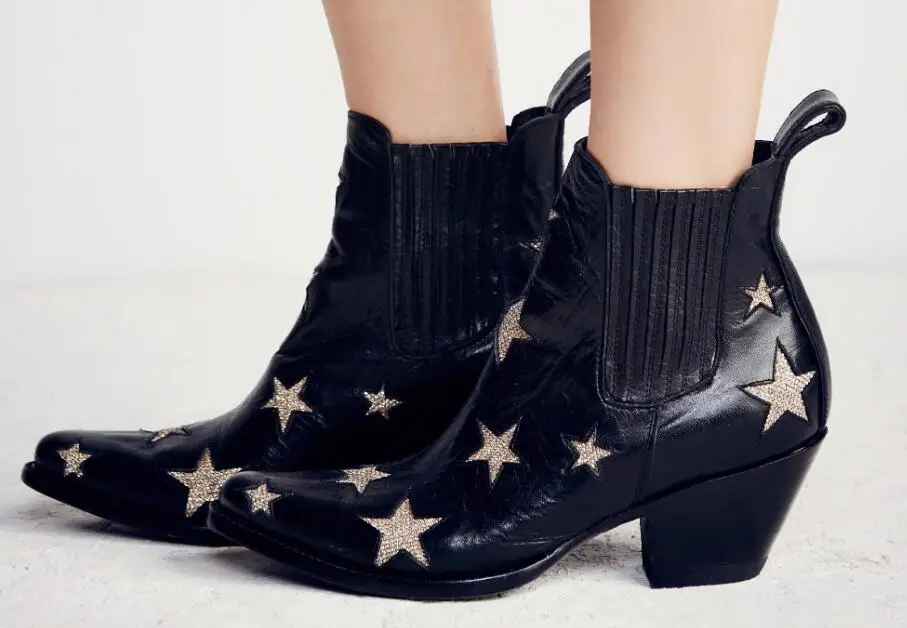

2017 New Women Ankle Boots Pointed Toe Western style Leather Ankle Boots personalized Star decoration Ladies Boots Red Blue