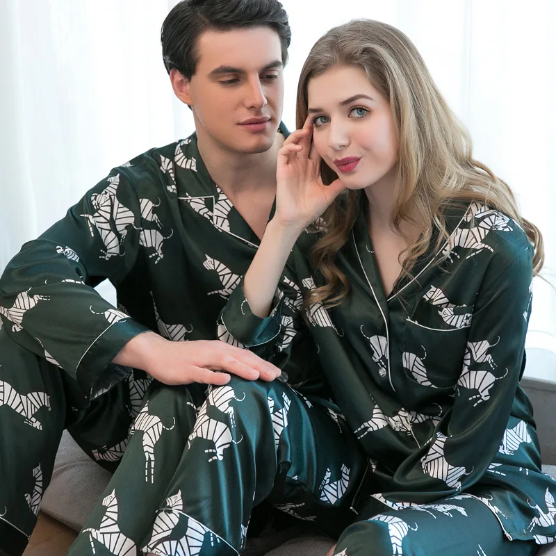 

Couple Pajamas 2019 New Spring and Autumn Simulation Silk Couple Pajamas Ice Silk Printing Large Size Couple Pajamas Set