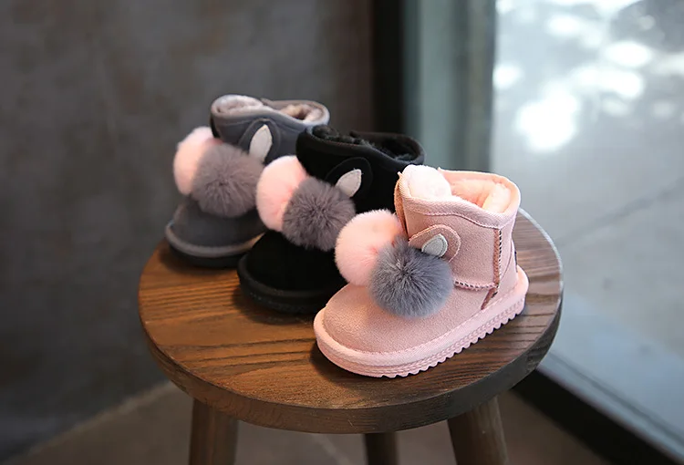 Зимние ботинки для маленьких девочек с милым кроличьим плюшем; теплые зимние ботинки из натуральной кожи с мехом; Плюшевые Детские кожаные ботинки