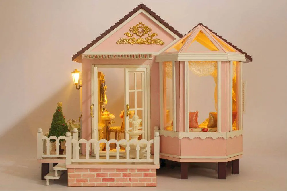 2018 New DIY 3D Mini Toys Stitching Doll House Wooden Educational  with LED+Furniture Toys for children Lover (6)