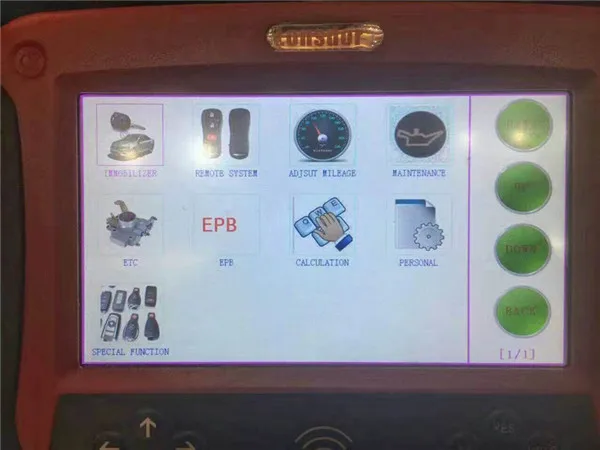 skp1000-tablet-auto-key-programmer-pic-1