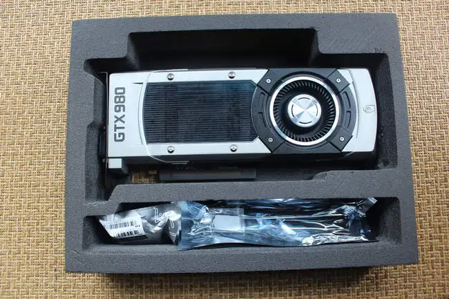  GTX980 DDR5 4G Ref EVGA back to the public version of the design of the lamp 
