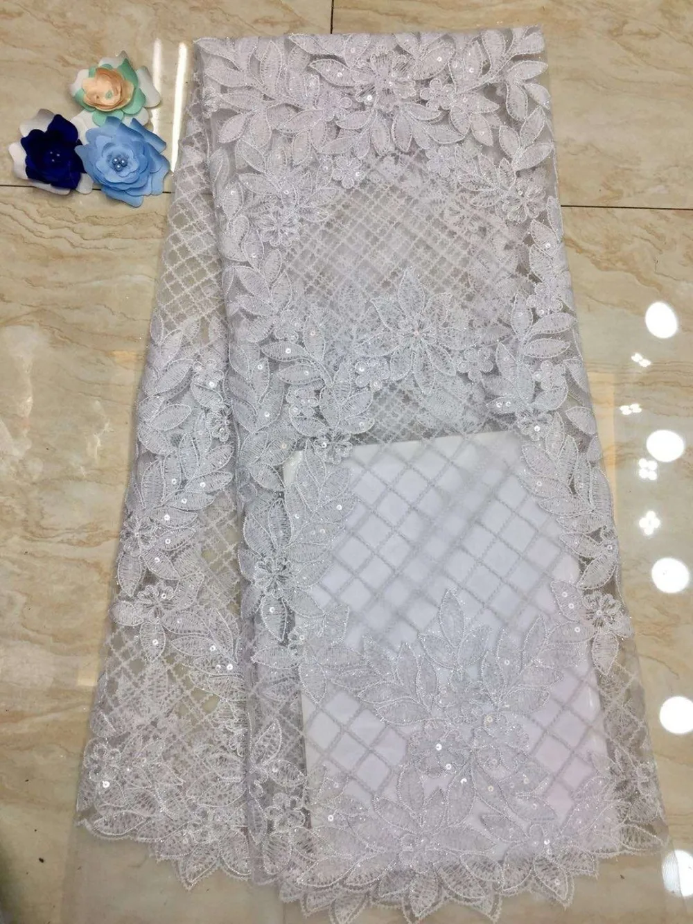 

Nigerian luxury embroidered tulle party dress fabrics, African quality lace fabrics