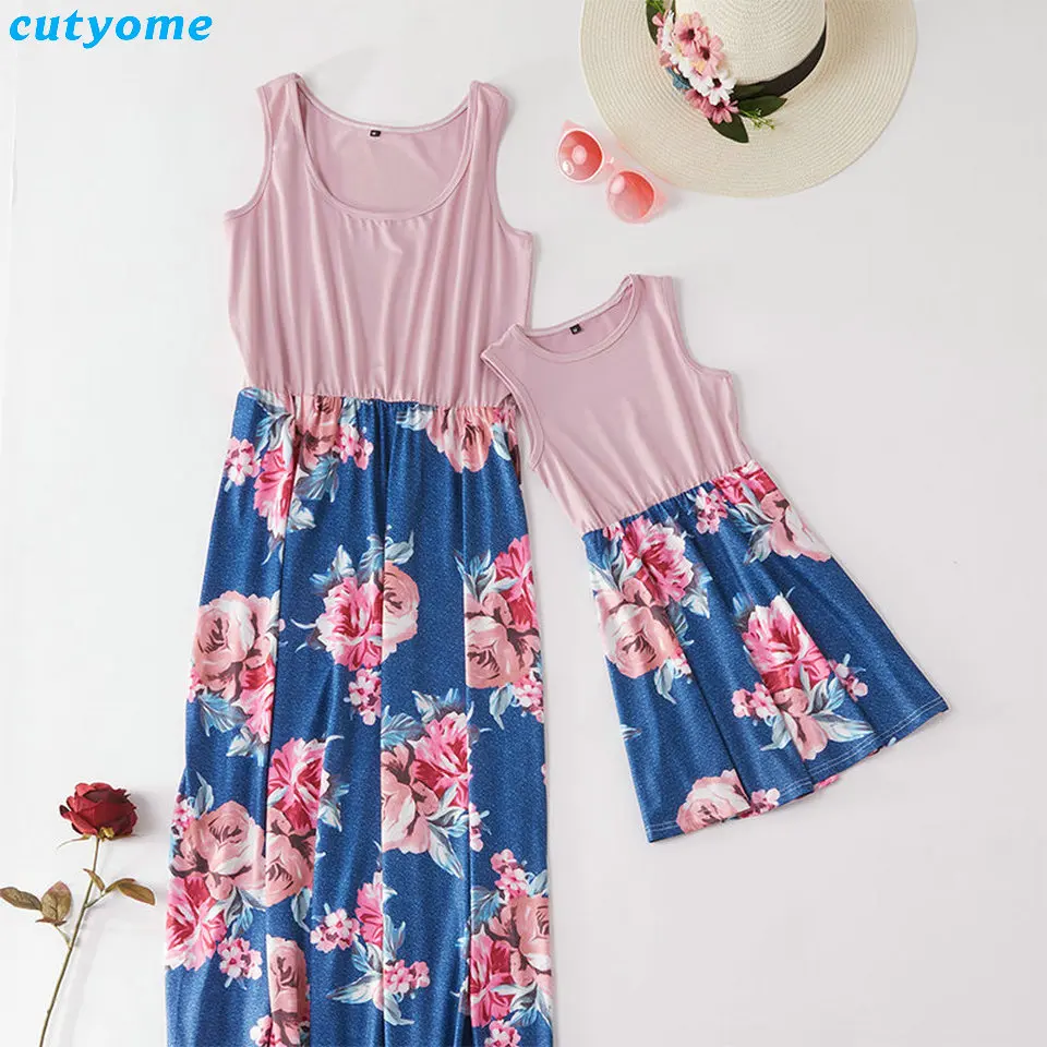 

Mommy And Me Sleeveless Matching Mother Daughter Purple Patchwork Floral Dresses Family Women Girls Long Sundres Clothes 2019