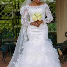 С длинными рукавами Аппликации в африканском стиле свадебное платье "Русалка" Многоярусное лодочка шеи белый цвет русалка отделка бисером свадебное платье W0414