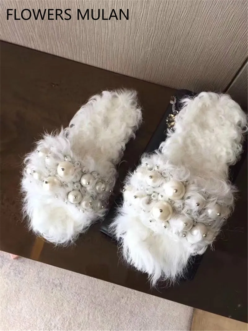 

Luxury Handmade Pearl Crystal Fur Women Slippers Warm Winter Flats Shoes Fur Slides Soft Hair Slippers Slip On Loafers Mules 40