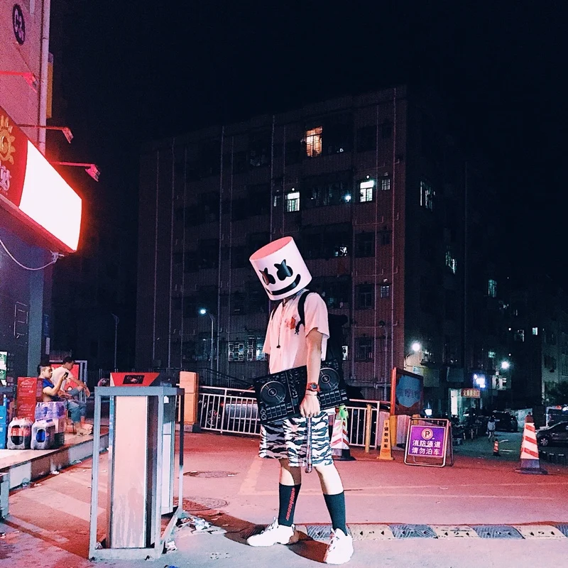 2018 Mask Marshmello Helmet Marshmello DJ Mask Face Hat Concert Props Helm PVC Halloween Christmas Music Fans Adult kids Gift