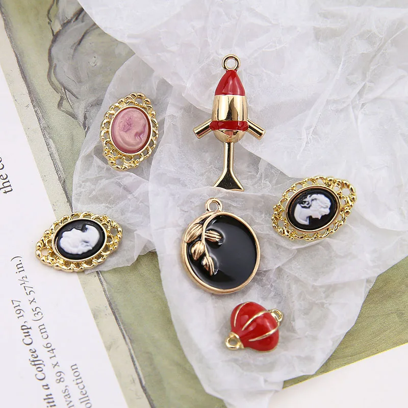 

4 pcs fashion jewelry for women girl pendant vintage alloy drops oil lantern rocket earrings for women material diy accessories