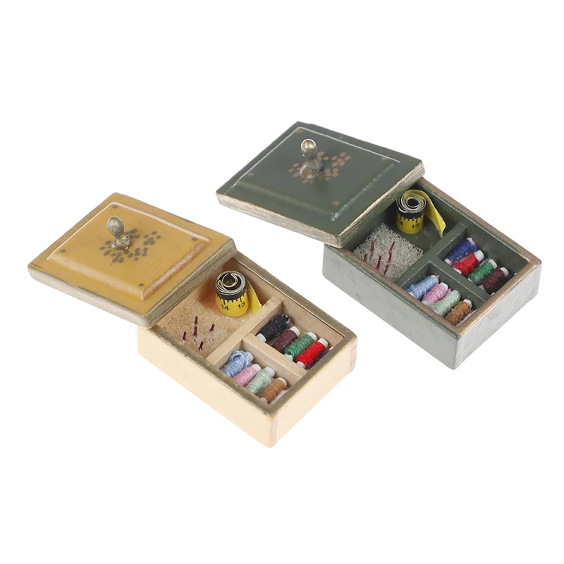 

2019 Newest Sale 1:12 Miniature Vintage Sewing Box with Lid Winered Dollhouse Decoration Accessories