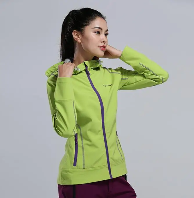 

Mountainskin Women Winter Fleece Softshell Jacket Outdoor Waterproof Coat Hiking Ski Trekking Camping Female Windbreakers