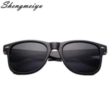 Унисекс Модные Винтажные Солнцезащитные очки мужские классические брендовые дизайнерские украшения с заклепками Мужские Женские ретро солнцезащитные очки gafas