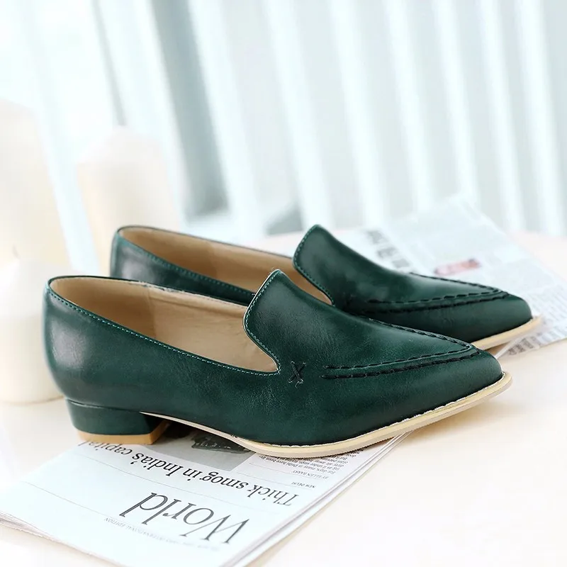 Kcenid/Новинка; популярная Осенняя обувь с острым носком в винтажном стиле; женские слипоны на низком каблуке; Повседневная Уличная обувь; zapatos mujer; Цвет зеленый; большие размеры 32-48