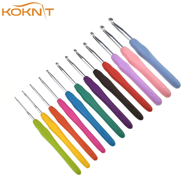 

12pcs Extra Long Size B 2.0mm - L 8.0mm Mix Crochet Hooks With Ergonomic Handle Knitting Needles for Women Mom DIY Craft Tools