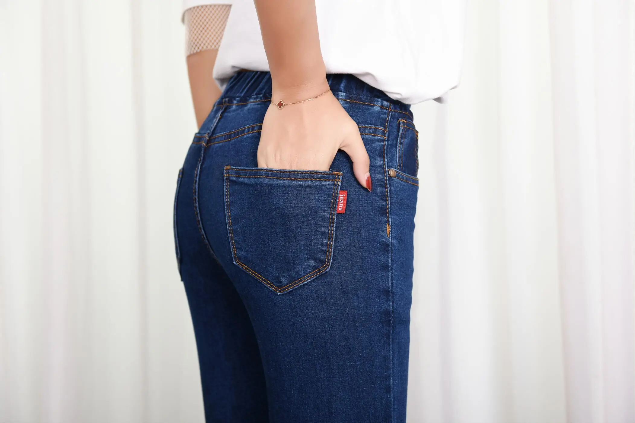 Quality Plus Size Casual Women Jeans Pant Slim Stretch Cotton Denim Trousers for woman skinny pocket mom Jeans pencil pant 6XL Quality Plus Size Casual Women Jeans Pant Slim Stretch Cotton Denim Trousers for woman skinny pocket mom Jeans pencil pant 6XL