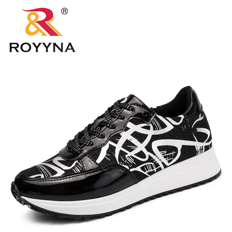 ROYYNA/Новинка; модные дизайнерские женские кроссовки; повседневная обувь со шнуровкой; удобная женская обувь с круглым носком; Zapalillas Mujer - Цвет: BLACK SILVER GRAY
