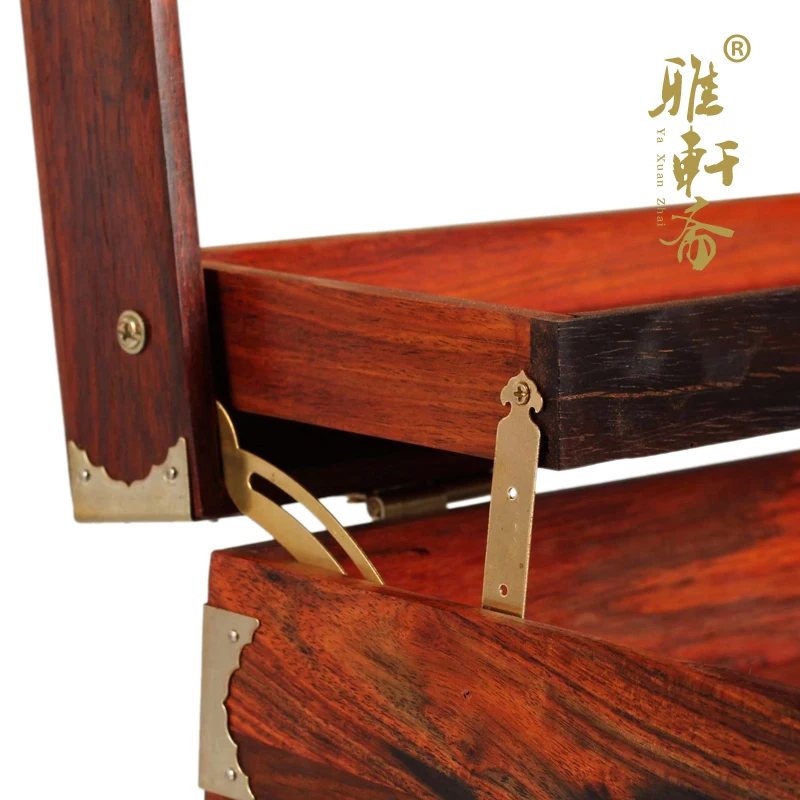 Рисунок 3 - Деревянная шкатулка для драгоценностей