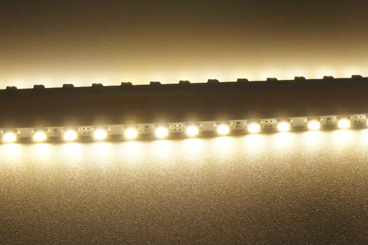 HK-R3528X60N-12-D-6