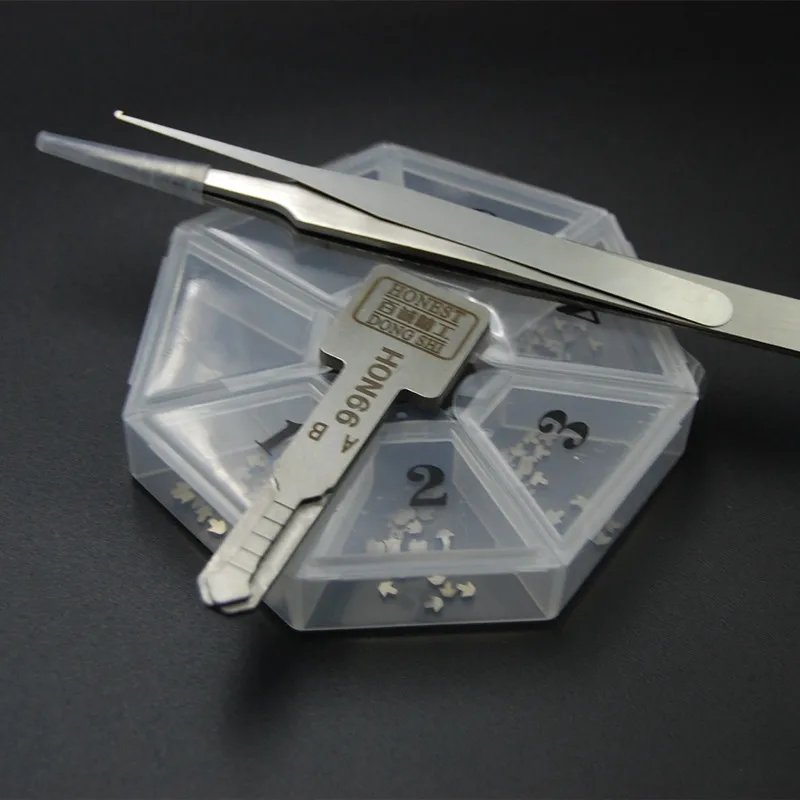 

Locksmith Supplies Honest Car key Moulds HON66 For HONDA car key duplicating(one set)