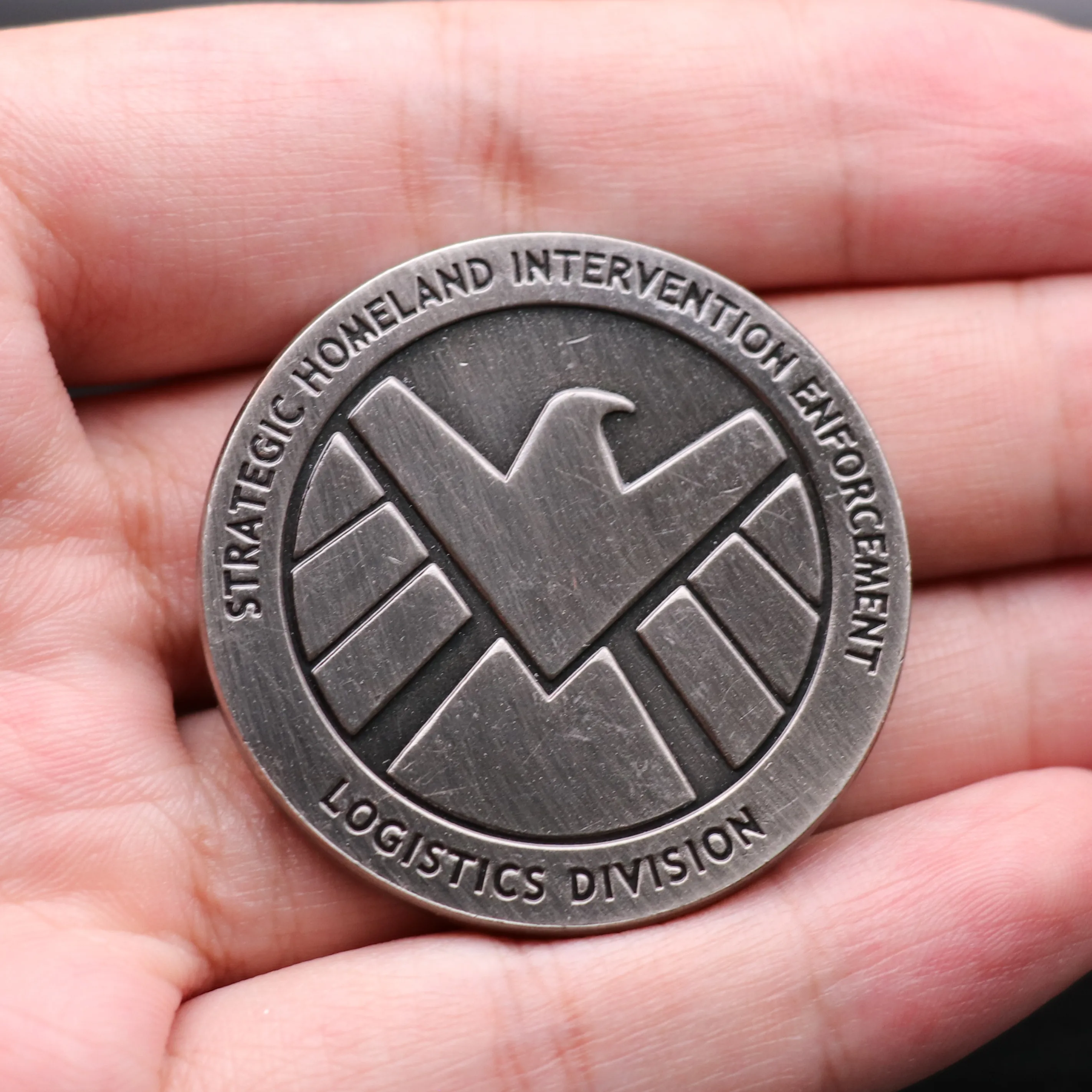 New Movie SHIELD Cosplay Badge Coin The Avengers Hydra Commemorative Coin Fancy Funny Christmas Gift Metal 4CM Decision Coin