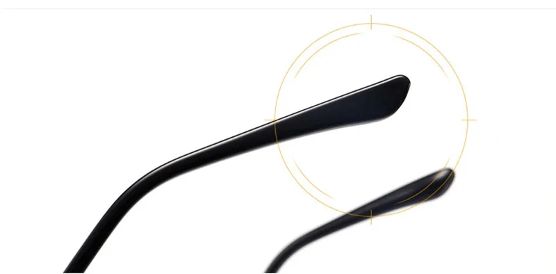 4281946443_227320467