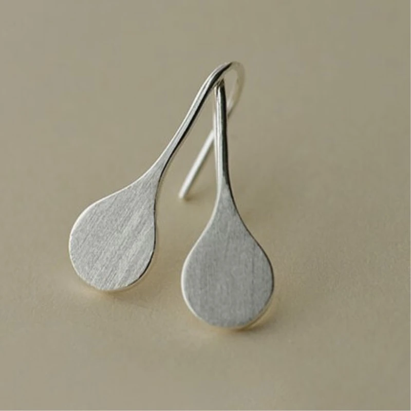 

Korea Simple Brushed 925 Sterling Silver Temperament Personality Fashion Female Earring SEA035