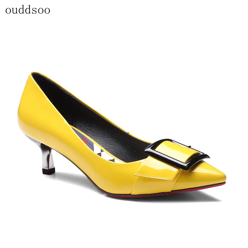 

2018 spring and autumn shallow mouth Brooke shoes leather plating and belt buckle low to help four seasons shoes big siz 9 10