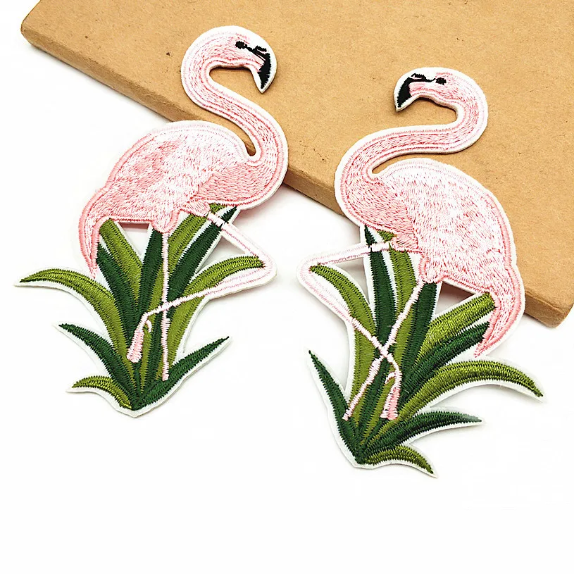 

Pink Flamingo Applique Embroidered Iron on Cute Bird Patches For Clothing Cartoon Motif Sticker Diy Craft Accessory