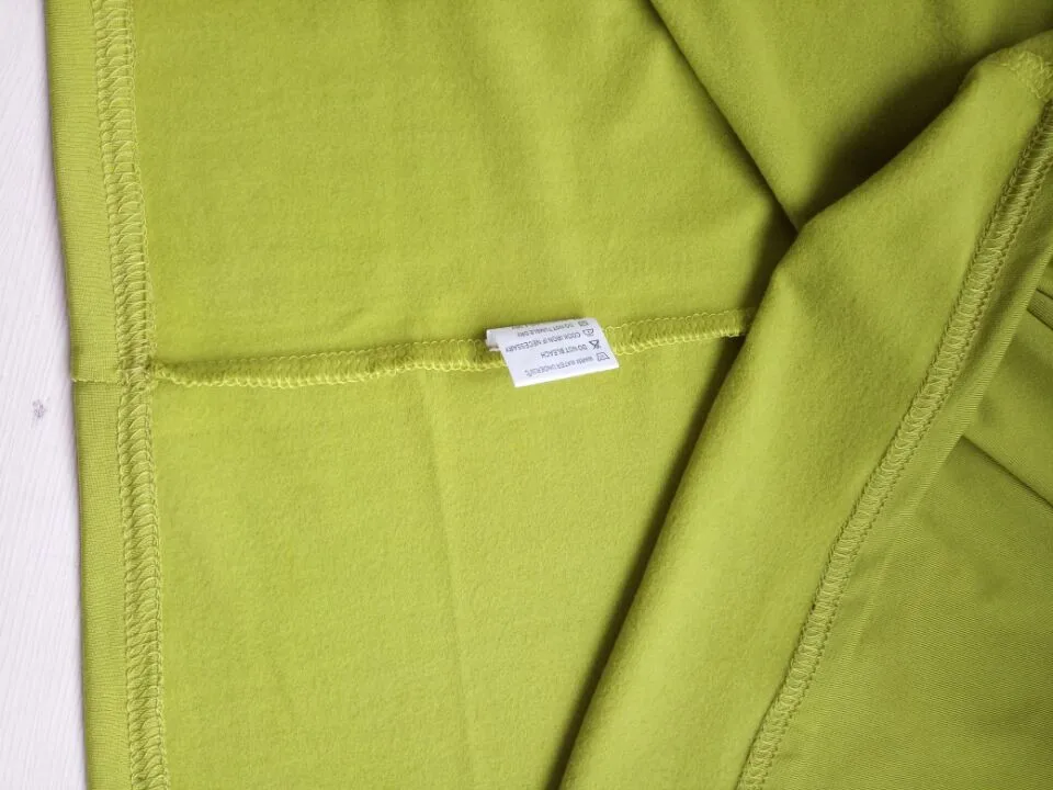 3541516526_2132160155