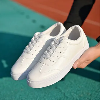 

Men vulcanized Flats shoes 2019 fashion students white board shoes men trend of breathable shoes sneakers basket zapatos Driving