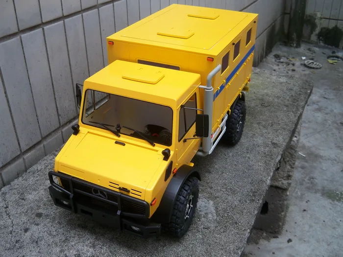 1/10 масштаба рок-гусеничный Fire армия 4X4 грузовик Неокрашенный тела для вышивки крестом HG-P401 402 403 RC8WD осевой SCX10 D90 90027 90028 90035