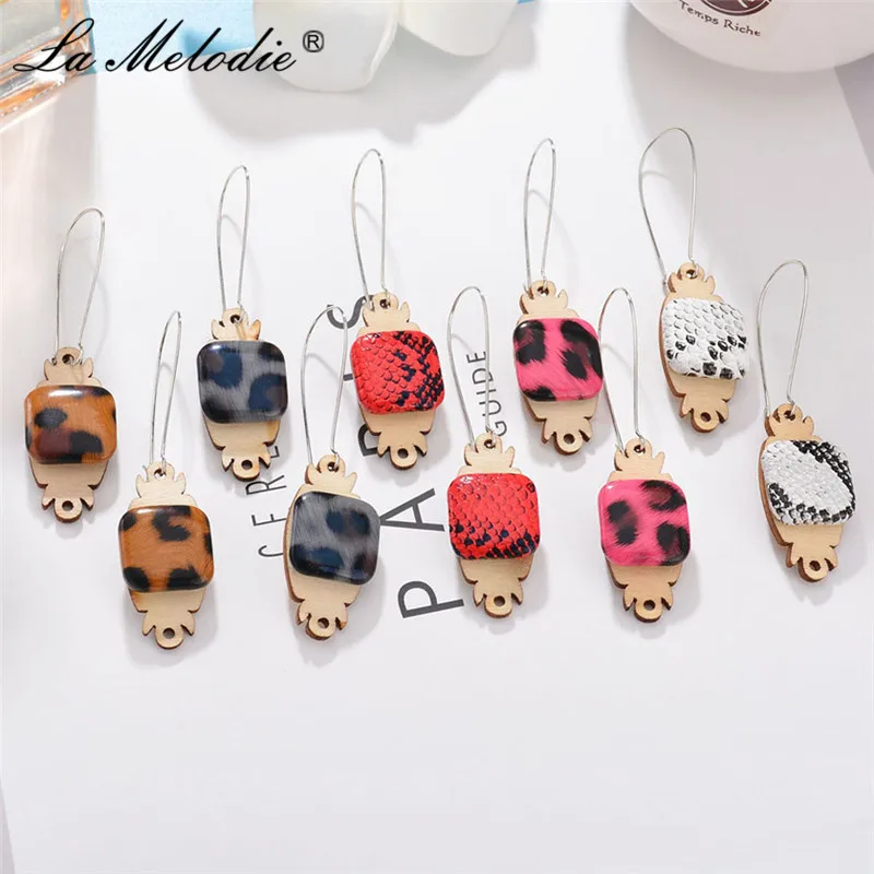 

New Boho Leopard Print Wooden Earrings Long Dangles Earrings For Women Geometric Round Drop Pendant Earrings Female Ear Jewelry