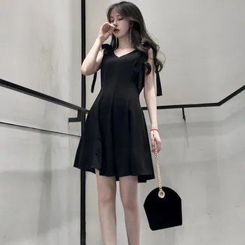 

2019 Women's summer dress Fashion Solid Color Lace Up Dresses V-Neck Sleeveless Elastic Waist A-Line dress