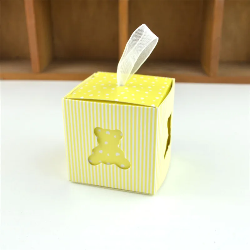 50 шт. Европейский полый медведь конфеты подарочная коробка сладкий подарок DIY коробочки для драже Deco Mariage Свадебная вечеринка печенье шоколад оберточная бумага - Цвет: Yellow Bear Box