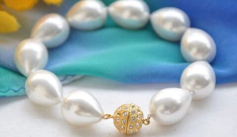 

shitou 001009 LUSTER 8" 14x18mm white drip SOUTH SEA SHELL PEARL bracelet