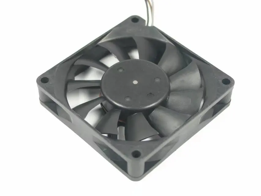 Вентилятор охлаждения сервера Nidec D07R 12TS14 01B DC 12 В 0.12A 70x70x15 мм|square fan|server fan70x70x15mm fan |