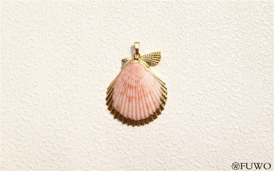 Natural Scallop Shell Pendant 8