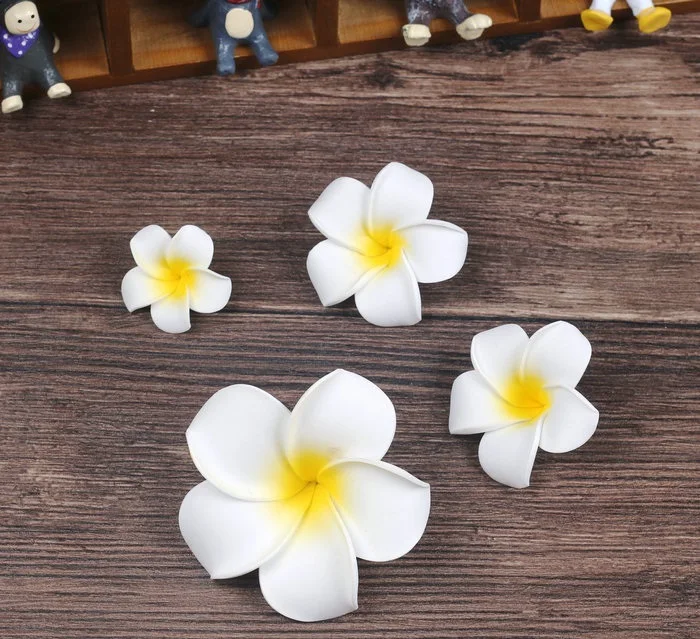 

100pcs/lot 7cm PE Foam Flower White Frangipani Flower Bridal Hairclip Headwear Accessory Swimwear Wedding Decor Party supplies